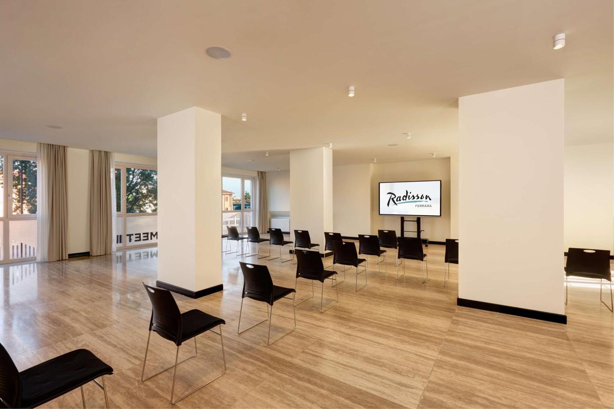 Radisson Hotel 페라라 외부 사진